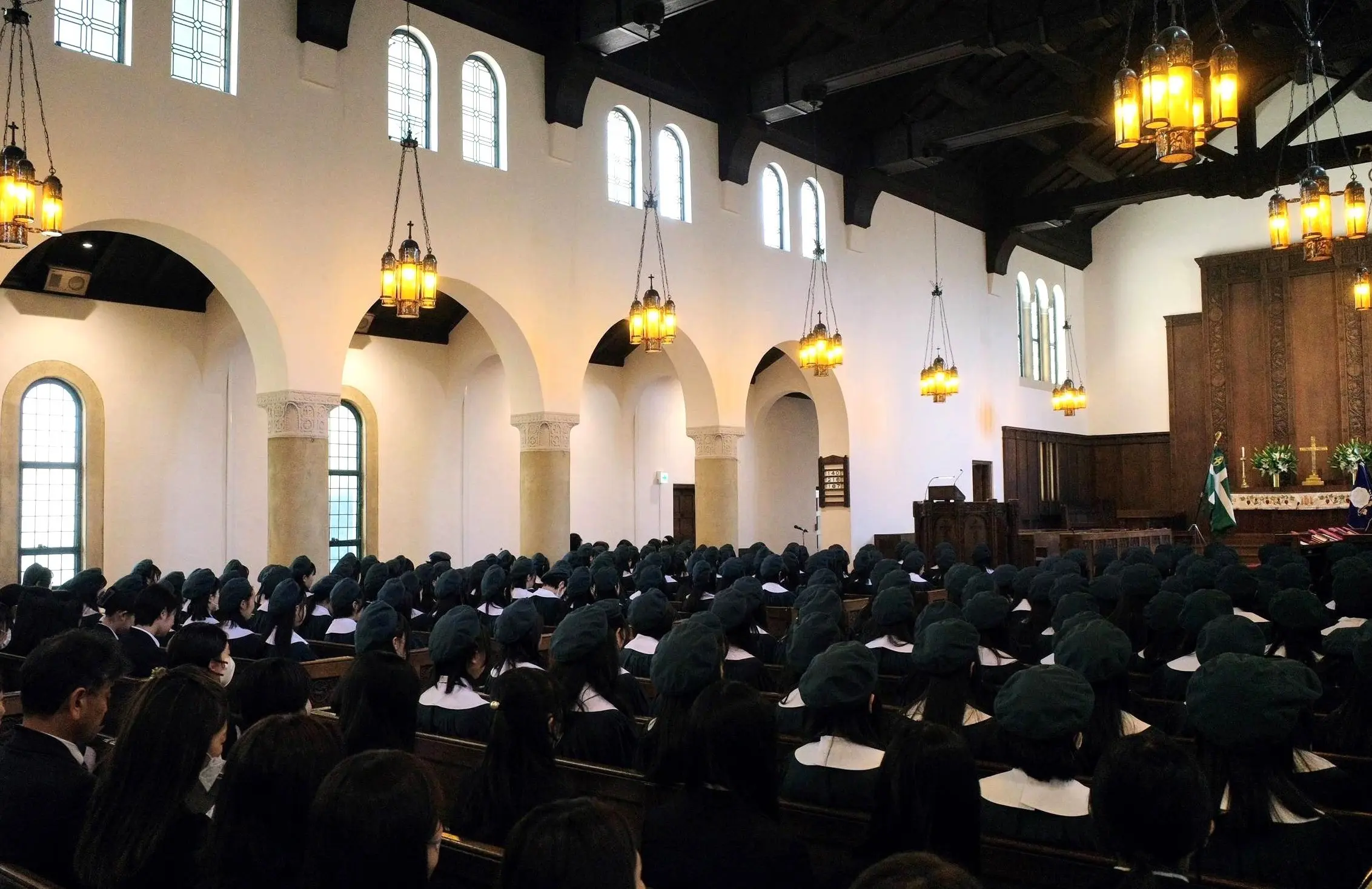 第77回中学校卒業式が行われました。 | 立教女学院中学校・高等学校