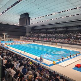 中学水泳部 東京都中学校学年別水泳競技大会 中3選手 100m平泳ぎ 4位入賞